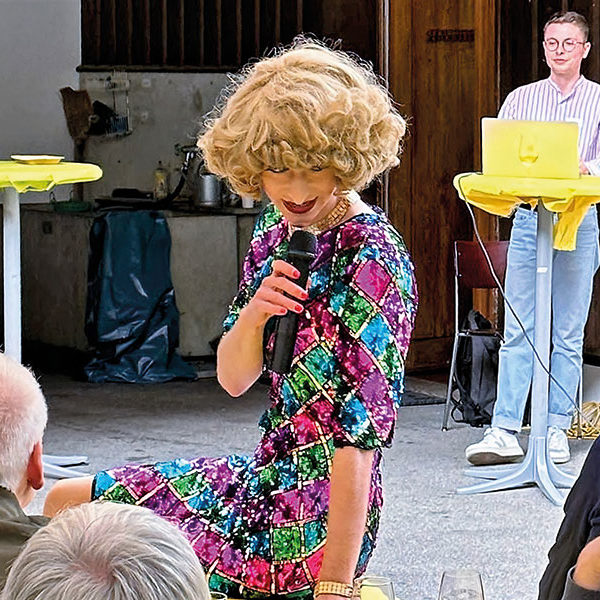 Mona Gamie sorgte im Forsthaus für den Glitzereffekt (Bild: network Zürich)